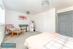 Bedroom- click for photo gallery